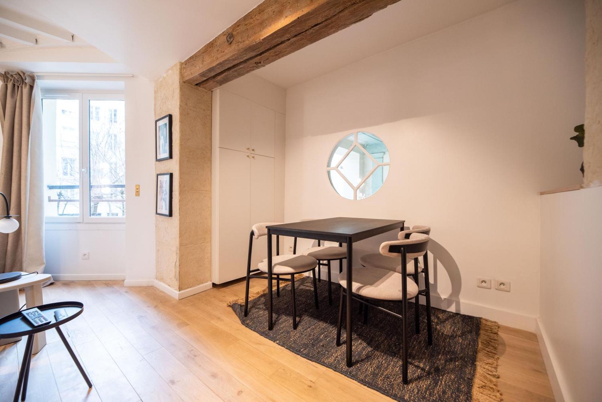 דירות פריז Cosy Nest In Saint Germain מראה חיצוני תמונה