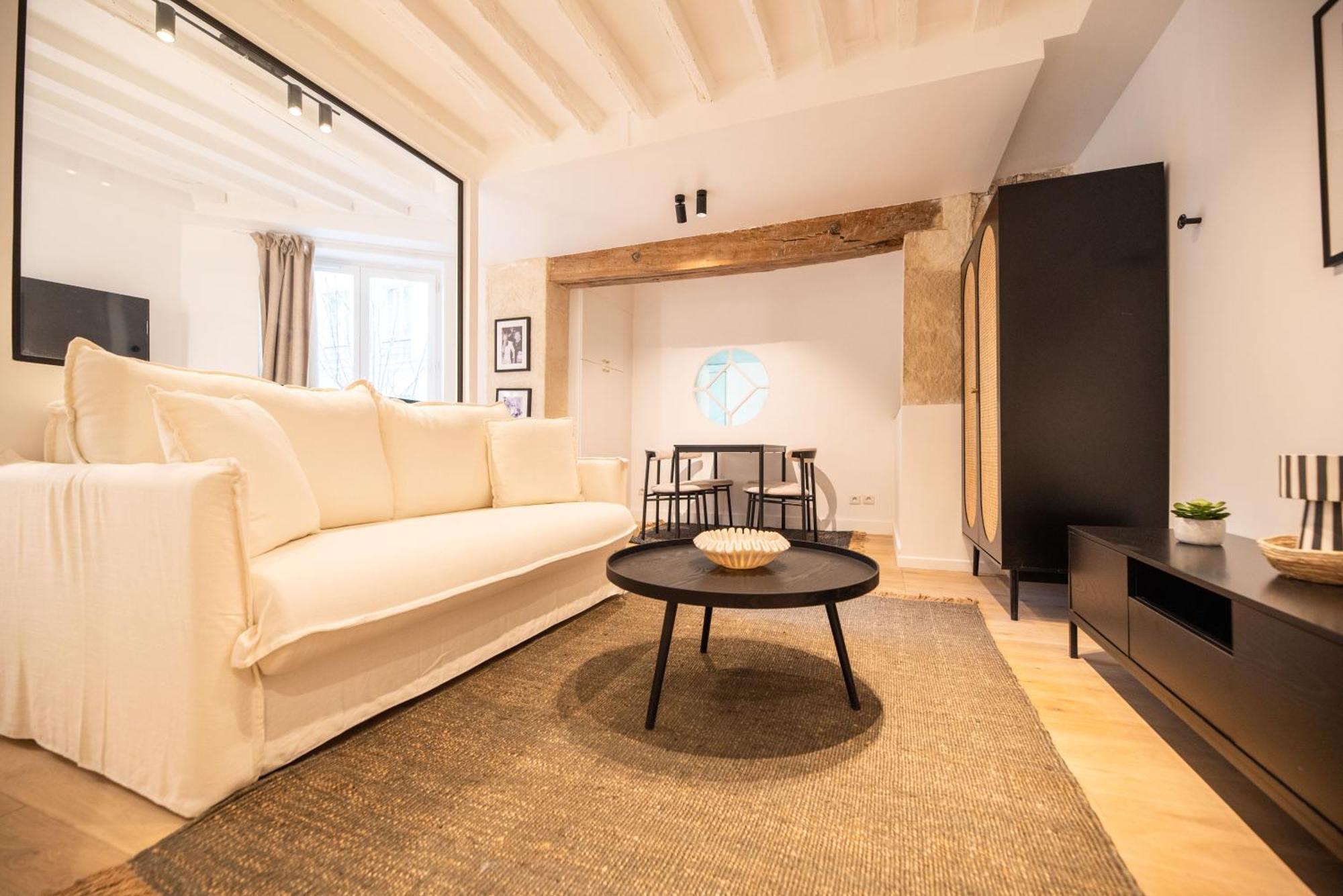 דירות פריז Cosy Nest In Saint Germain מראה חיצוני תמונה