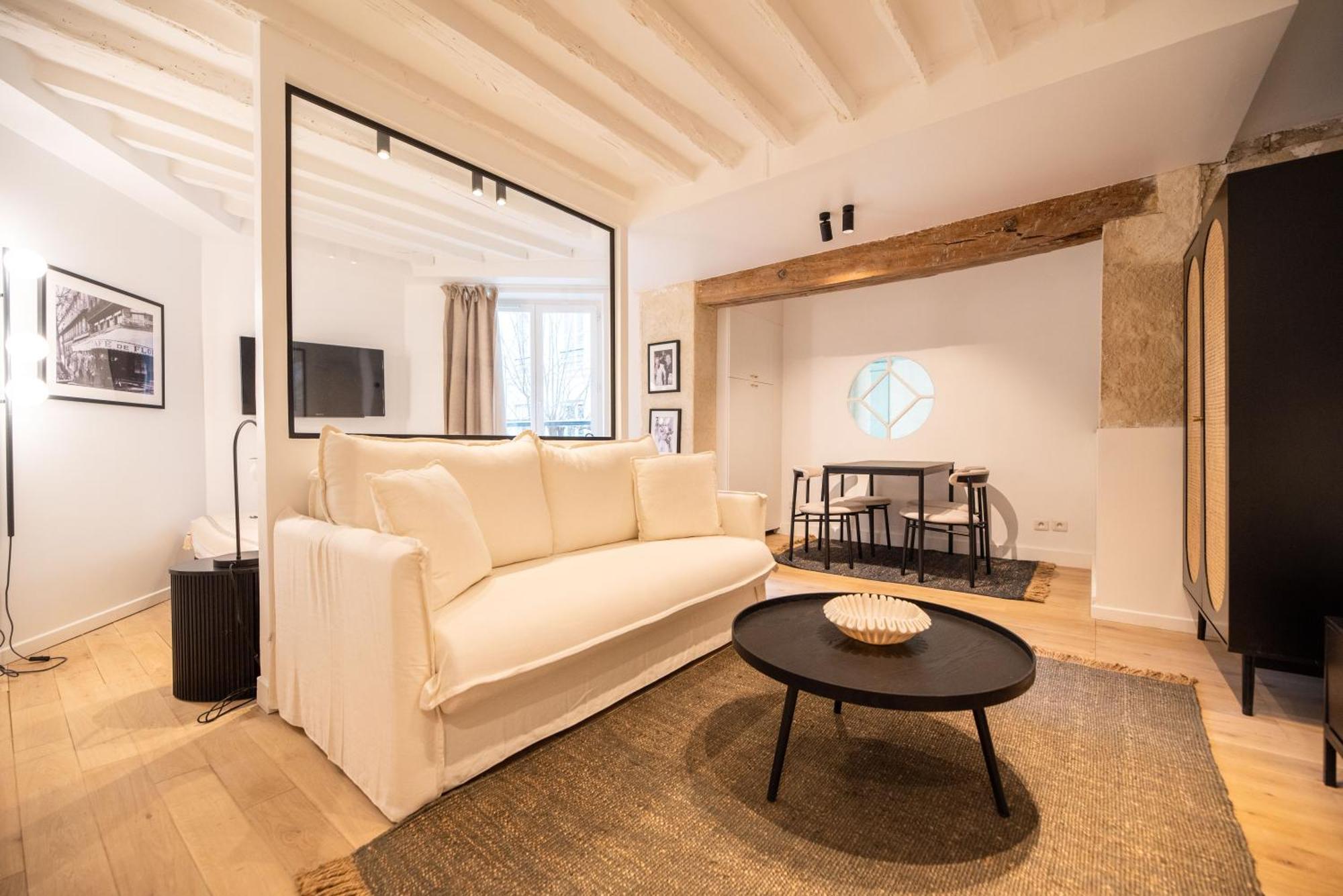 דירות פריז Cosy Nest In Saint Germain מראה חיצוני תמונה
