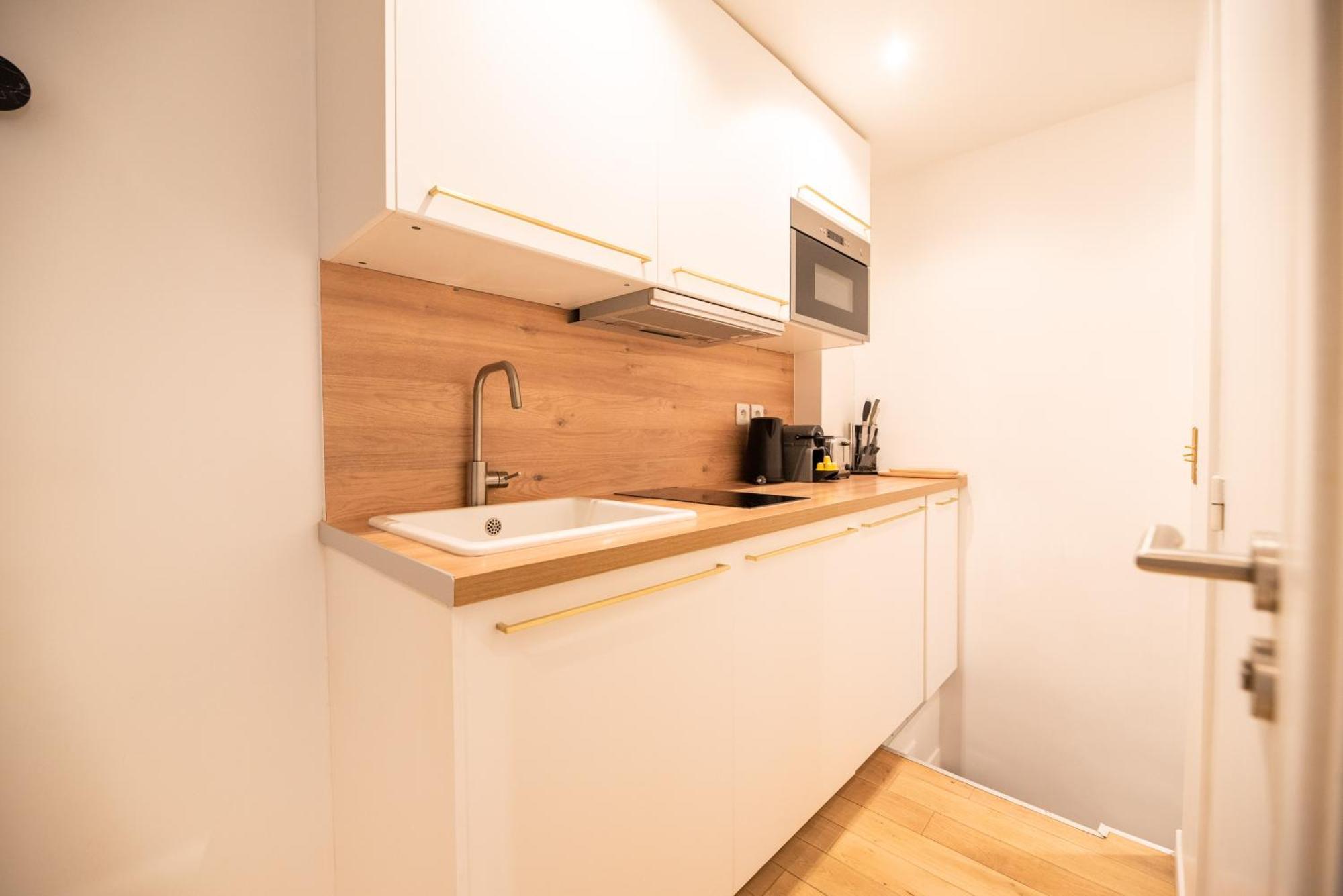 דירות פריז Cosy Nest In Saint Germain מראה חיצוני תמונה