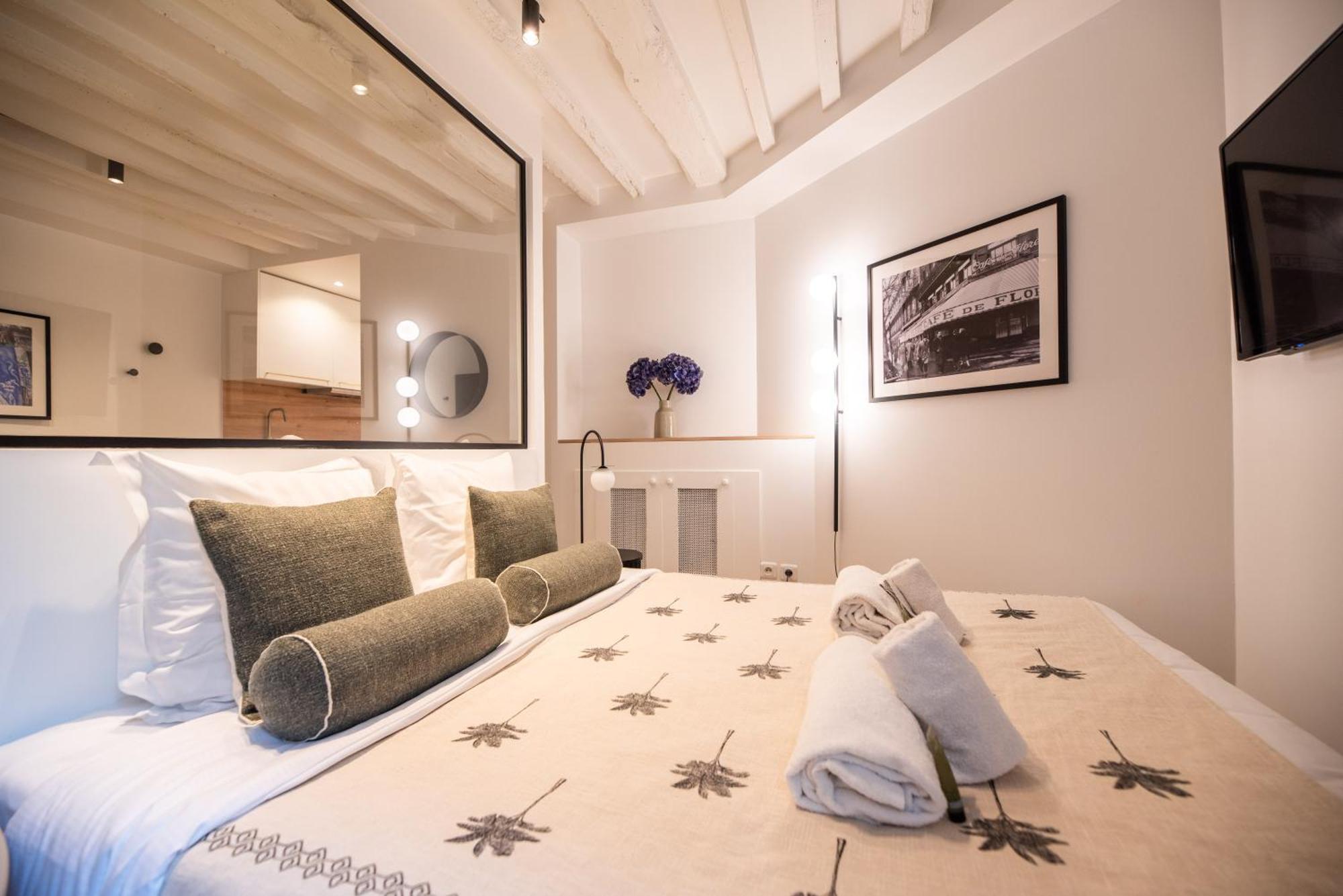 דירות פריז Cosy Nest In Saint Germain מראה חיצוני תמונה